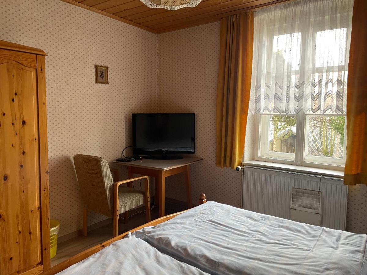 Gaestehaus Gut Frauendorf Windorf  Buitenkant foto