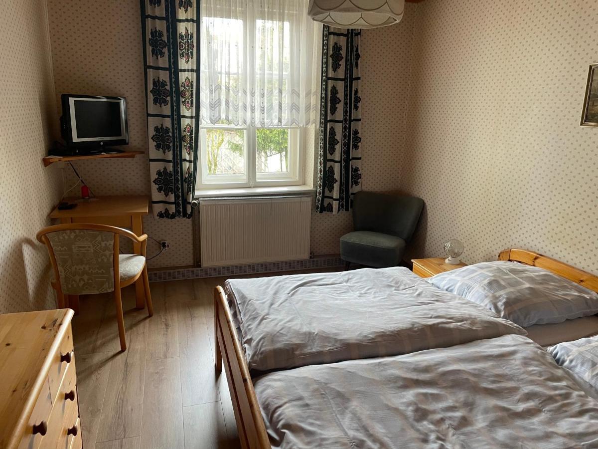 Gaestehaus Gut Frauendorf Windorf  Buitenkant foto