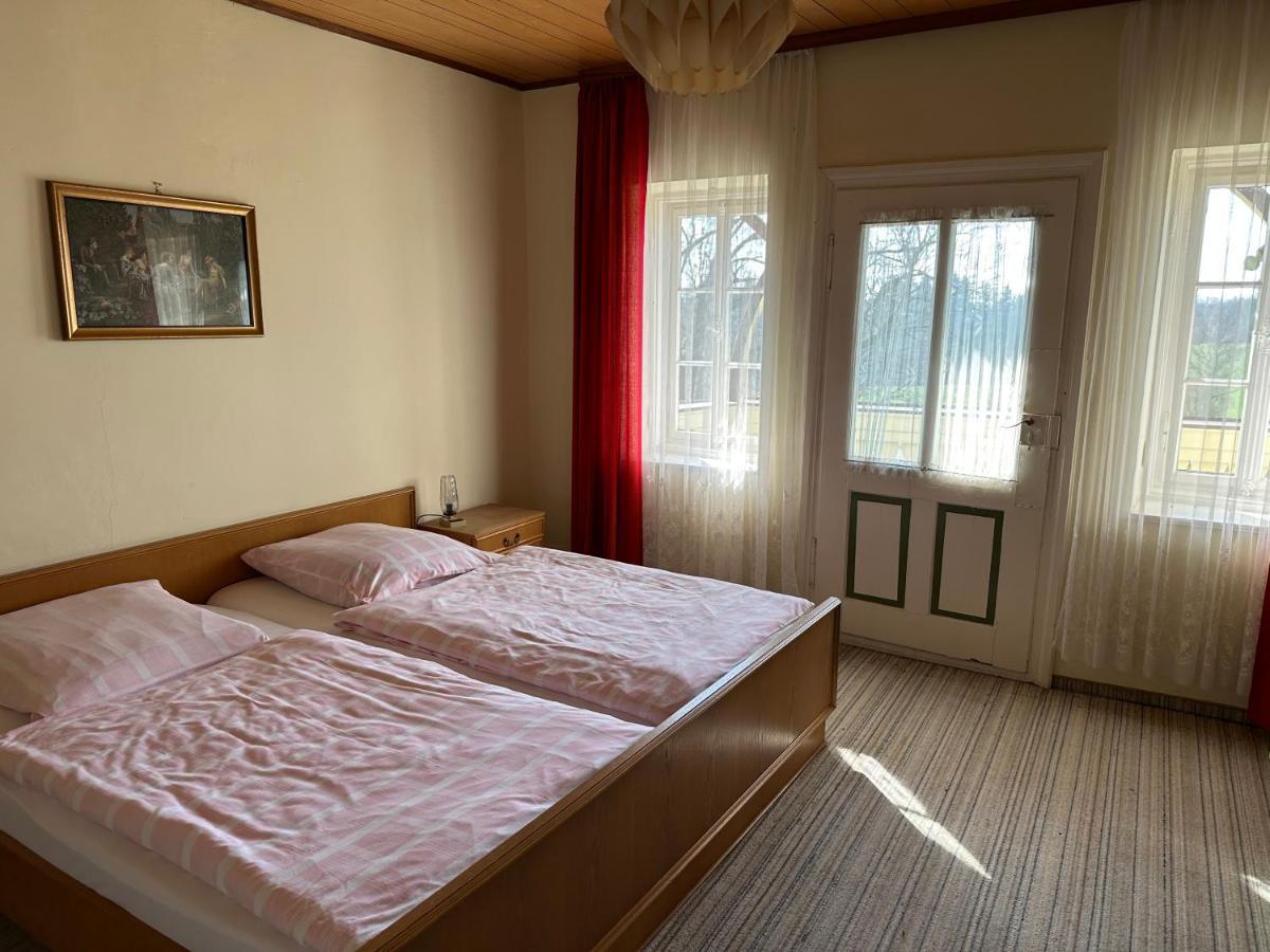 Gaestehaus Gut Frauendorf Windorf  Buitenkant foto
