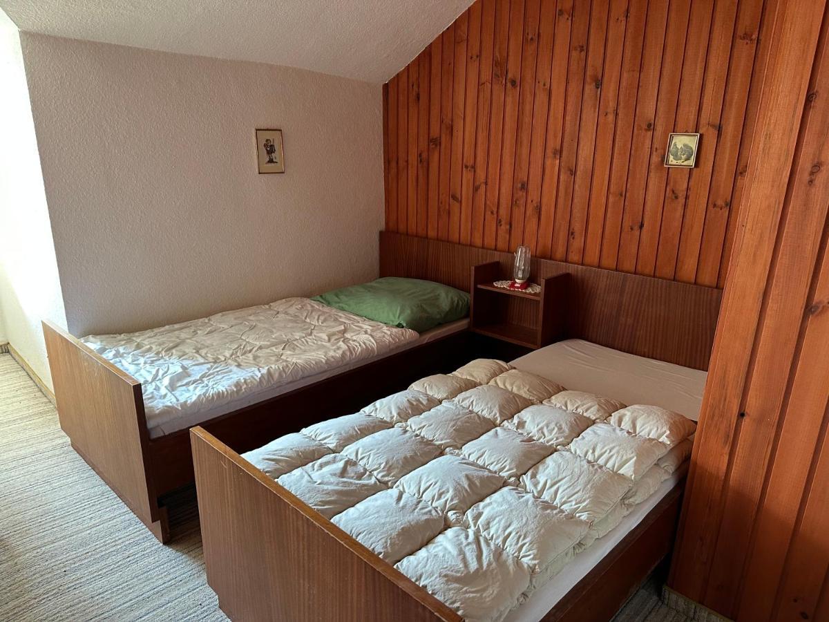 Gaestehaus Gut Frauendorf Windorf  Buitenkant foto
